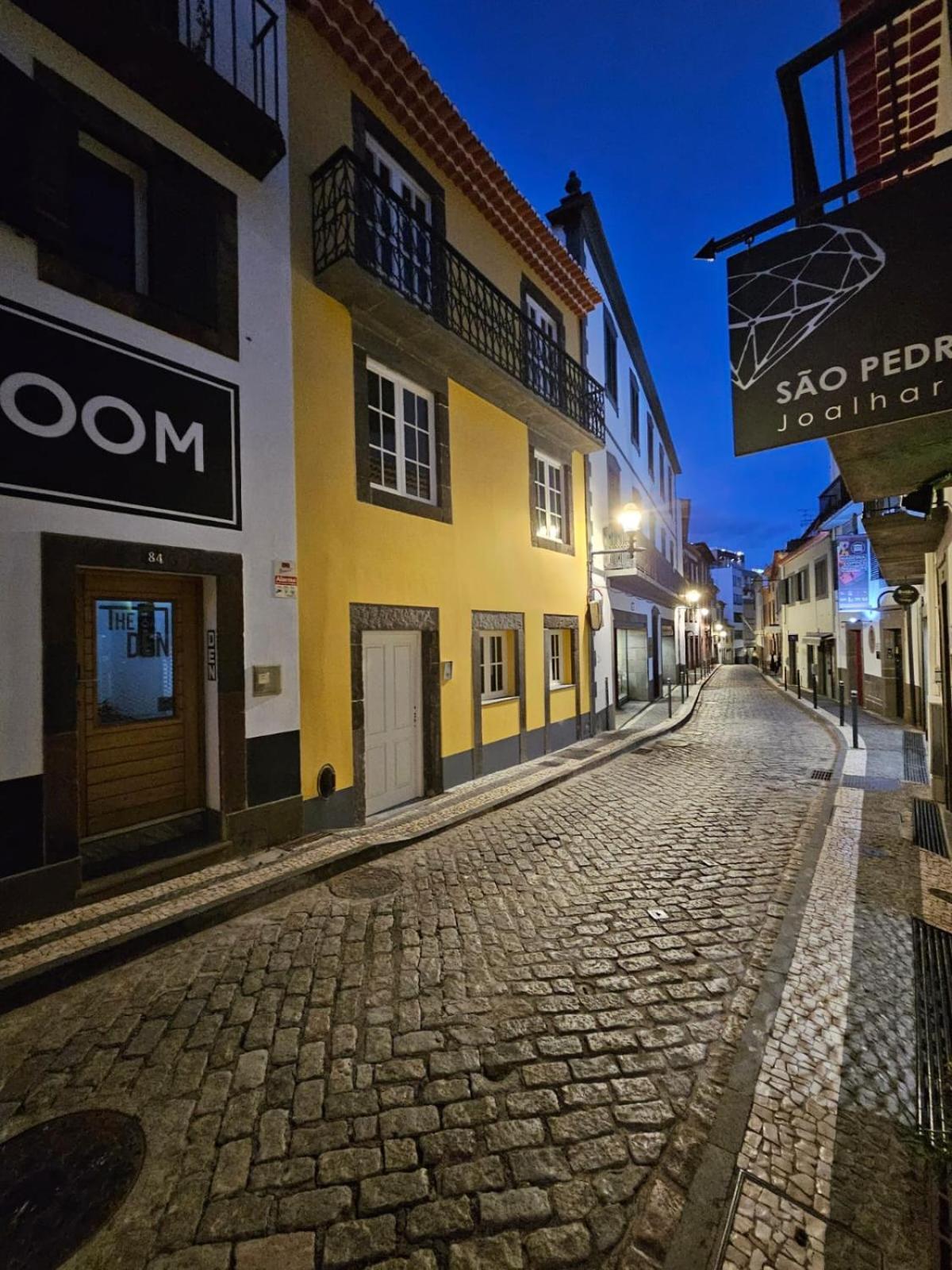 Pretas Village Flats Funchal  Exterior photo